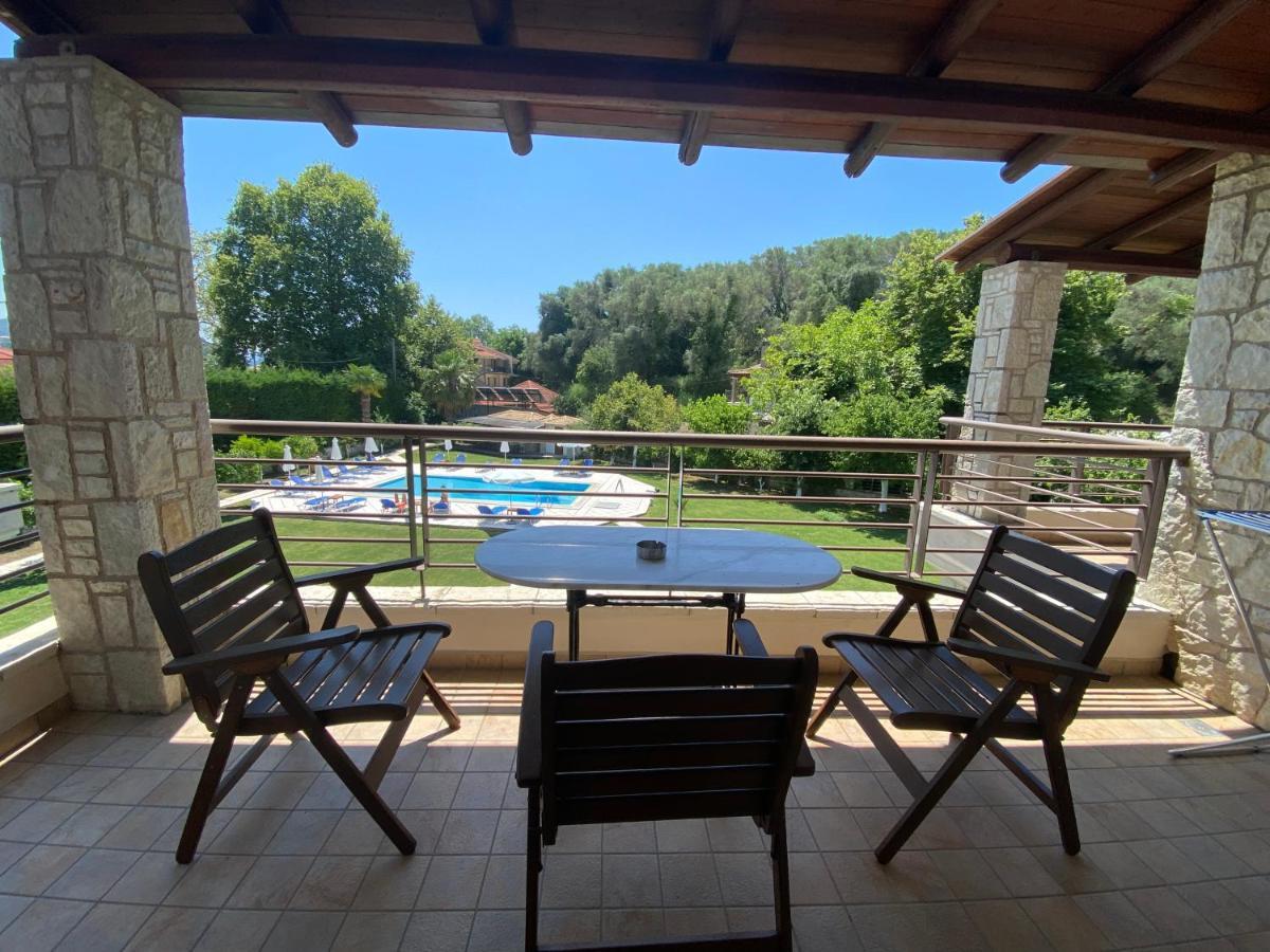 Dalouda Apartment Parga Exterior photo