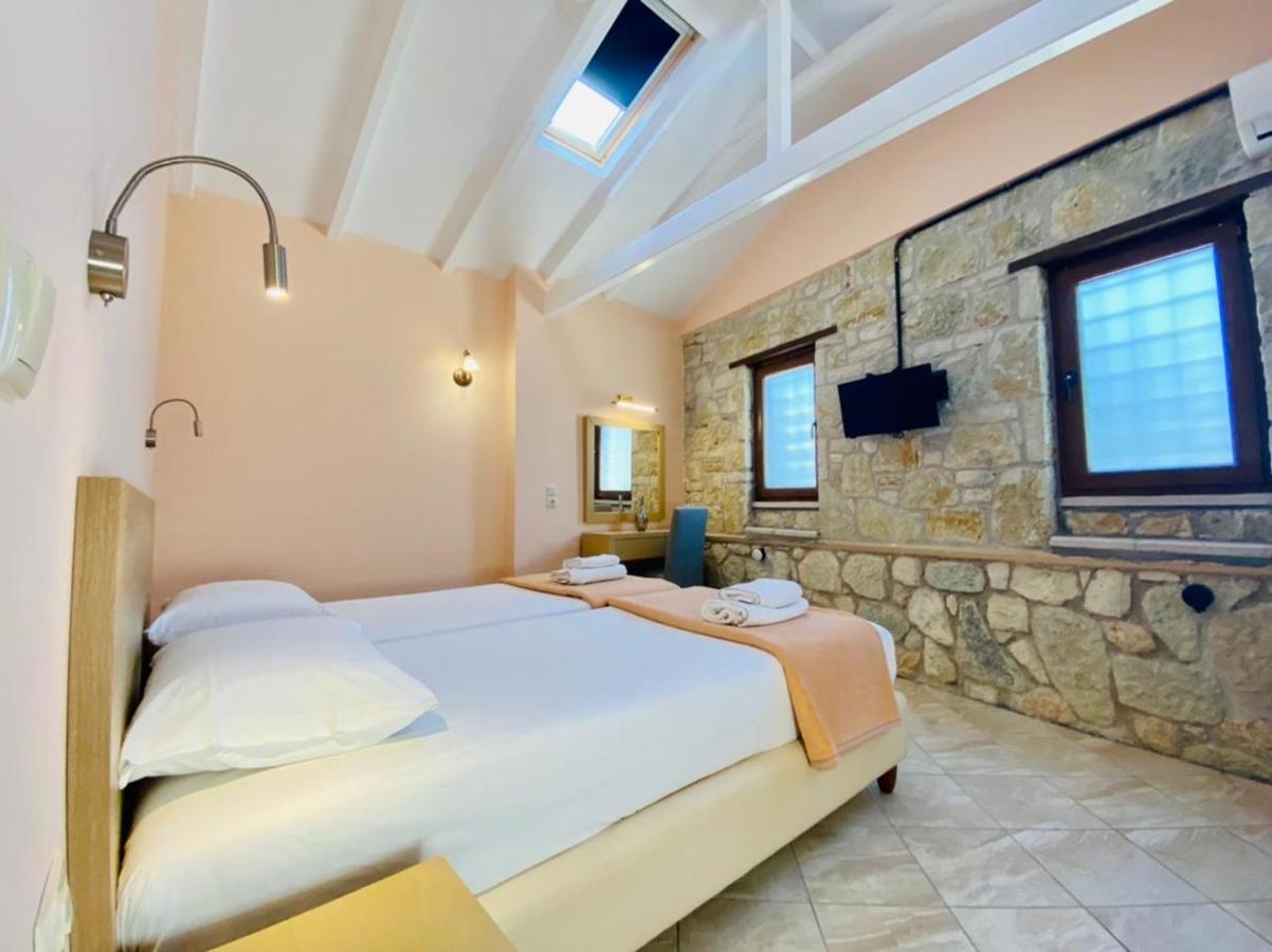 Dalouda Apartment Parga Exterior photo
